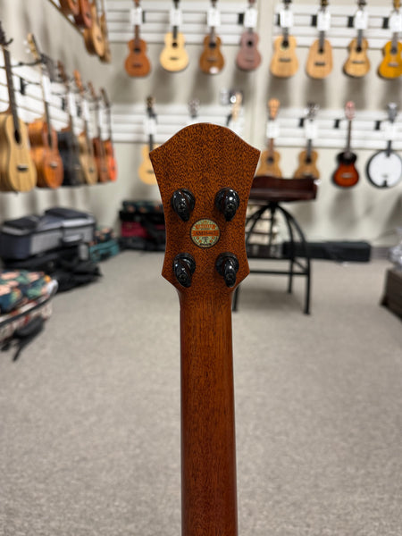 aNueNue UT-214 Cedar Bird Solid Cedar/Rosewood Tenor Ukulele w/Case - Pre Loved