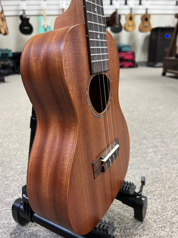 KoAlana KCA-10SP Sapele Concert Ukulele w/Case (KoAlana by KoAloha)