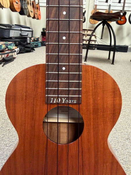 Kamaka HF-2L Solid Koa Concert Long Neck Ukulele w/Case - Made in Hawaii !!