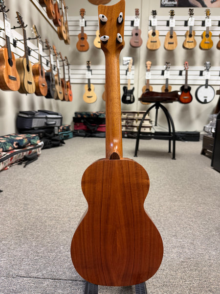 Kamaka HF-2L Solid Koa Concert Long Neck Ukulele w/Case - Made in Hawaii !!