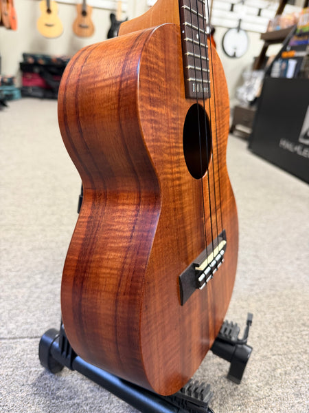 Kamaka HF-3 Deluxe Solid Koa Tenor Ukulele w/Case #1 - Made in Hawaii !!