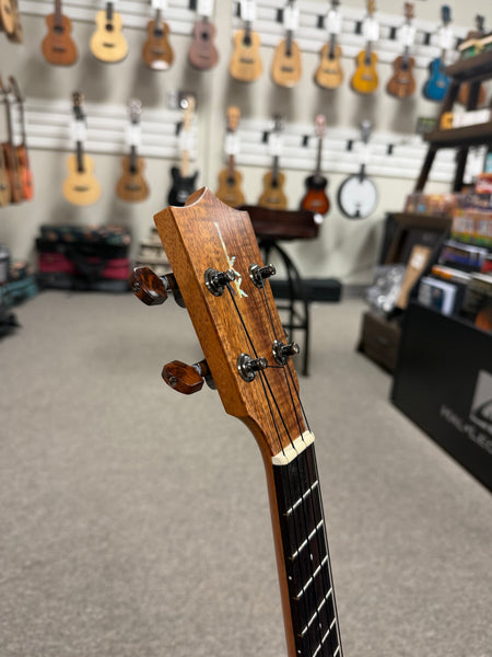 Kamaka HF-3 Deluxe Solid Koa Tenor Ukulele w/Case #2 - Made in Hawaii !!
