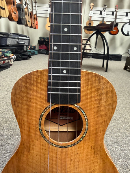 Makaio MSMC-10 Spalted Mango Concert Ukulele w/Case