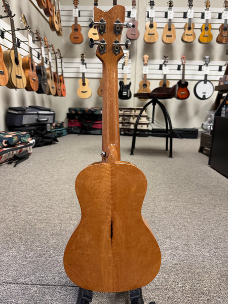 Makaio MSMC-10 Spalted Mango Concert Ukulele w/Case