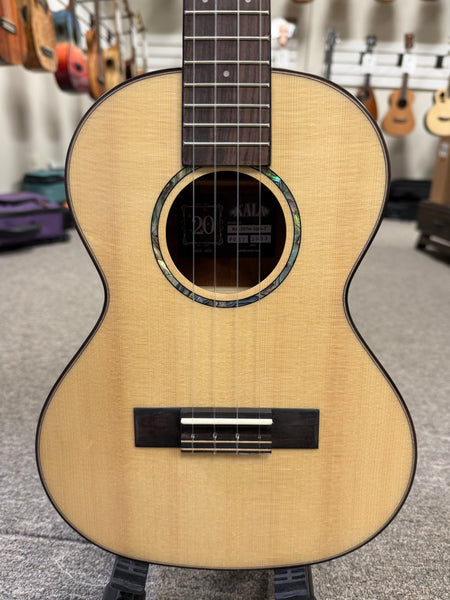 KALA KA-20th-SQS-T Solid Spruce/Quilted Sapele Tenor Ukulele w/Case - B-Stock - 20th Anniversary Limited Edition
