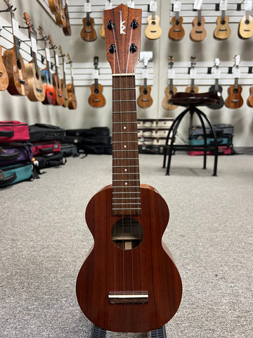 Kamaka HF-1 Soprano Ukulele w/Case - Hawaiian Koa - Made in Hawaii Kamaka HF-1 Soprano Ukulele w/Case - Hawaiian Koa - Made in Hawaii