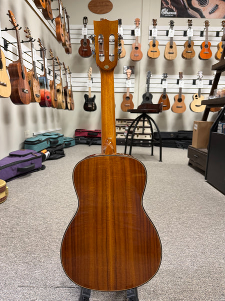 Ohana BKT-250G Tenor Ukulele with Baritone Body - Solid Spruce/Solid Acacia