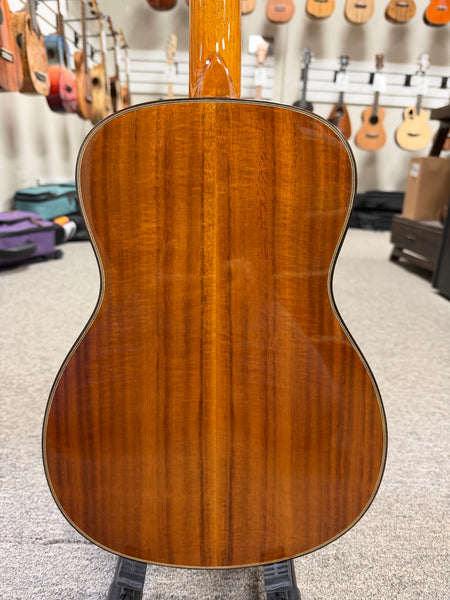 Ohana BKT-250G Tenor Ukulele with Baritone Body - Solid Spruce/Solid Acacia