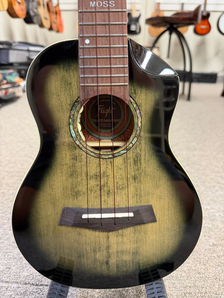 Flight Peter Moss Solid Spruce/Mahogany Electric Concert Ukulele w/Case -Black Moonburst