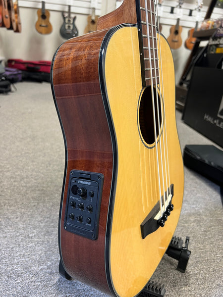 Ohana OBU-22 Compact Acoustic Electric Bass w/Case - Solid Spruce/Mahogany