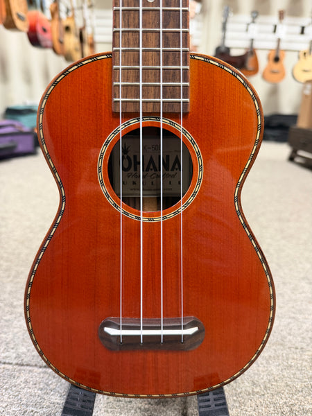OHANA SK-50G Soprano Ukulele - Solid Cedar/Solid Rosewood