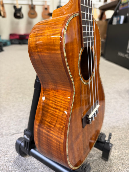 OHANA CK-570G Solid Koa Concert Ukulele w/Case - Abalone Bird Inlays