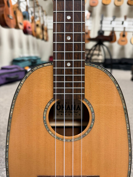 OHANA PKT-70G Pineapple Tenor Ukulele - Solid Spruce/Solid Mahogany