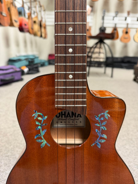 OHANA TK-60CG Solid Mahogany Tenor Ukulele w/Cutaway
