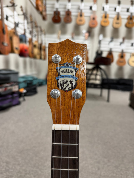 KALA KA-F8-MHG-S Pan Pacific Solid Mahogany Figure 8 Soprano Ukulele w/Case