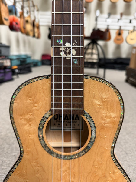 OHANA TK-450QEL Solid Quilted Eucalyptus Tenor Ukulele - Bevel Armrest