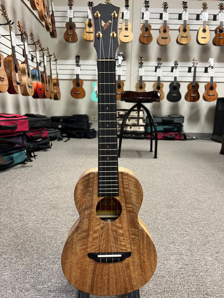 Rebel Double Creme Solid Mango Tenor Ukulele w/Case - Matte Finish