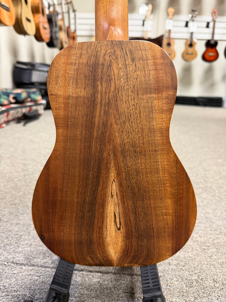 Kanile'a D1-C Natural Solid Koa Concert Ukulele w/Case - D Series - Made in Hawaii