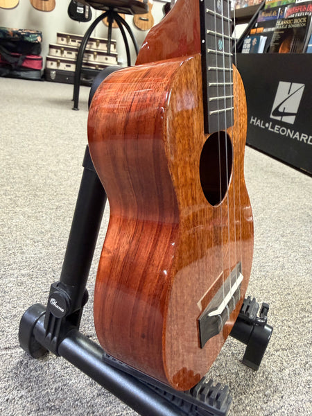 KoAloha KSM-00 Solid Koa Soprano Ukulele w/Case #3 - Pre Loved
