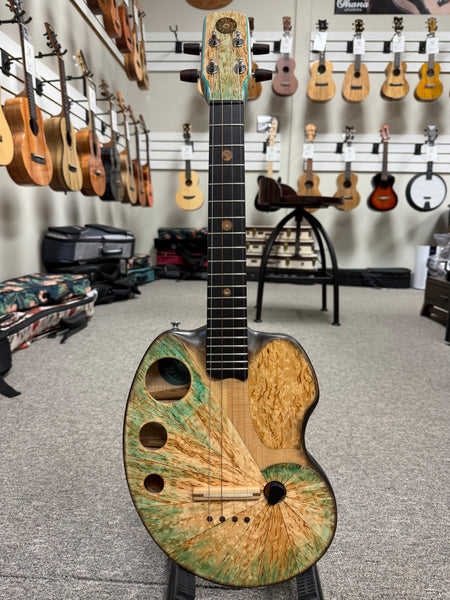 Ray Vincent Solid Spruce/Curly Maple Custom Electric Tenor Ukulele w/Case