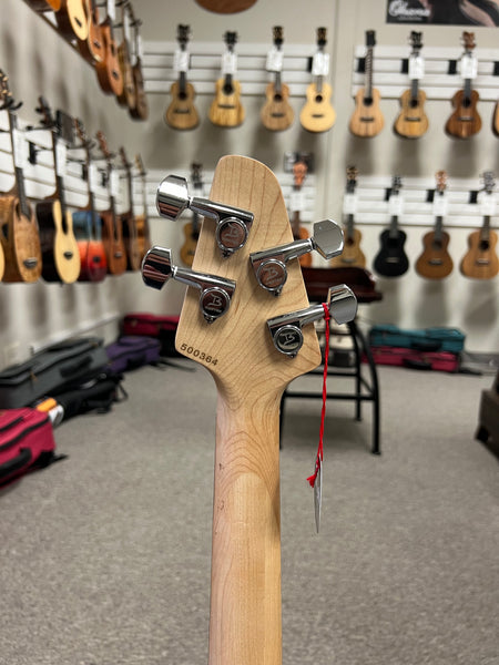 Tiny Boy Black Flamed Maple Fretless 4 String Solid Body Bass w/Case - TBP-3450-BFM Short Scale Bass