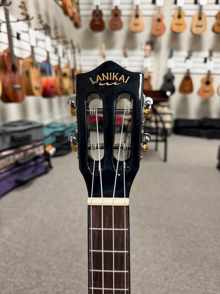 LANIKAI QM-BKCET Quilted Maple Electric Tenor Ukulele w/Case - Transparent Black