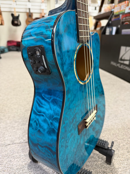 LANIKAI QM-BLCEB Quilted Maple Electric Baritone Ukulele w/Case - Transparent Blue