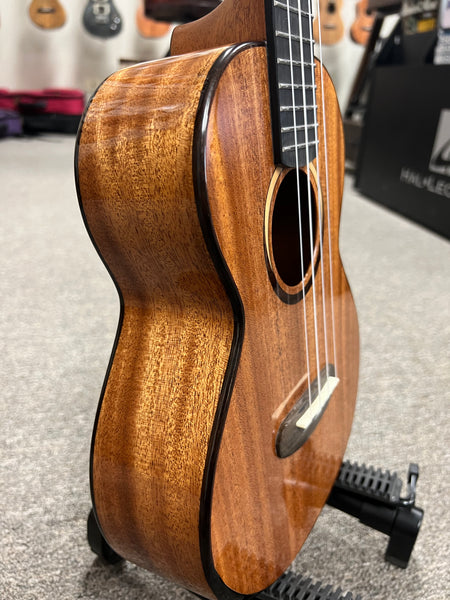 KALA KA-CT-SMH-TG Solid Mahogany Tenor Ukulele W/Case - Contour Series