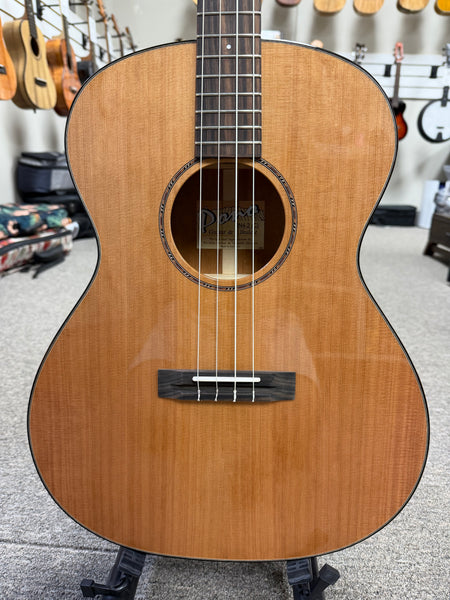 Pono BN4-2 Solid Cedar/Mahogany Large Body Baritone Nui Ukulele w/Case