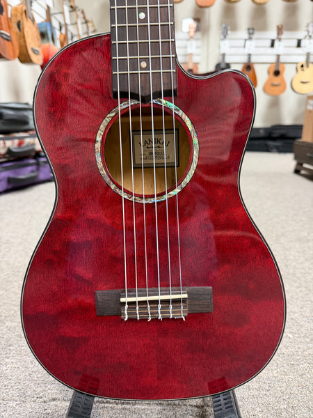 LANIKAI QM-RDCEG Quilted Maple Electric Guitalele w/Case - Transparent Red Guitarlele
