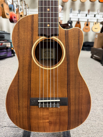 Lanikai ACST-CEG Acacia 6 String Electric Guitalele Ukulele w/Case