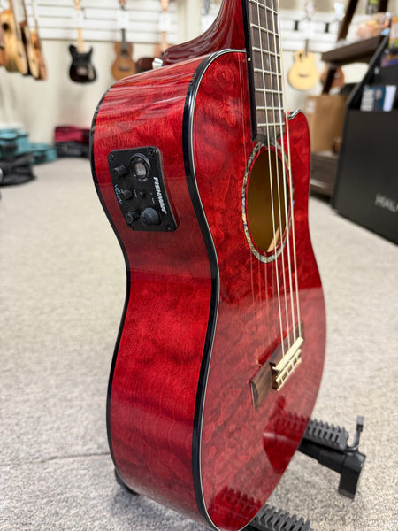 LANIKAI QM-RDCEB Quilted Maple Electric Baritone Ukulele w/Case - Transparent Red