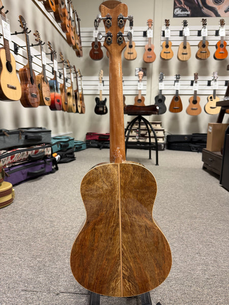 Makaio MSMB-20E Solid Spalted Mango Electric Baritone Ukulele w/Case #1 - Rosewood Comfort Armrest