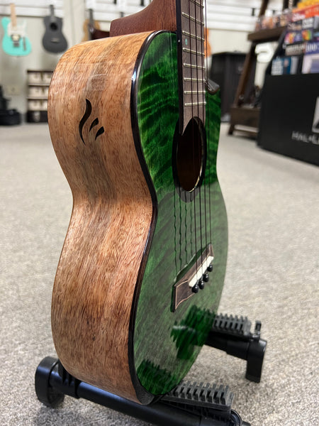 Flight Comet Green Tenor Electric Ukulele w/Case - Solid Flamed Maple/Solid Mango