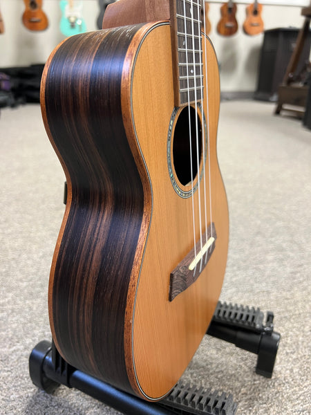 OHANA CK-50ME Concert Ukulele - Solid Cedar/Striped Ebony