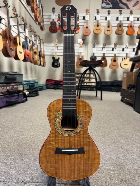 SNAIL S-60C Solid Acacia Concert Ukulele w/Case #1 - Comfort Armrest
