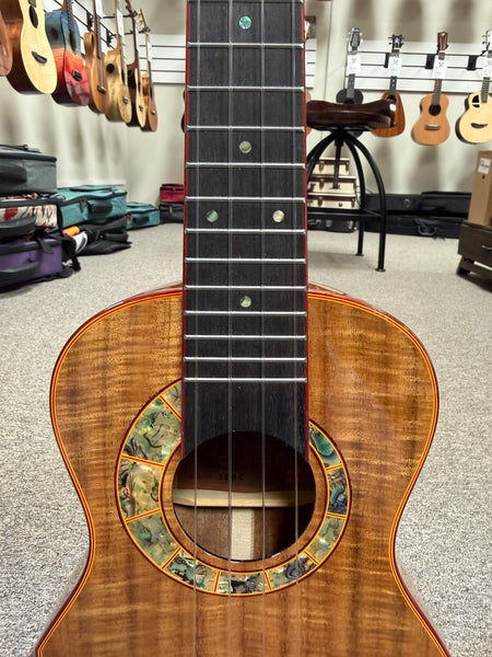 SNAIL S-60C Solid Acacia Concert Ukulele w/Case #1 - Comfort Armrest