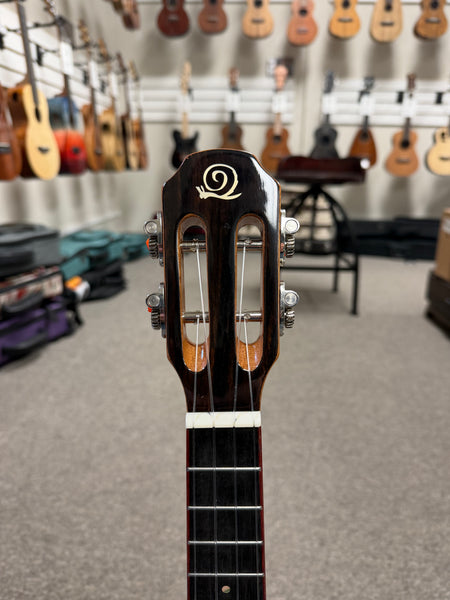 SNAIL S-60C Solid Acacia Concert Ukulele w/Case #1 - Comfort Armrest