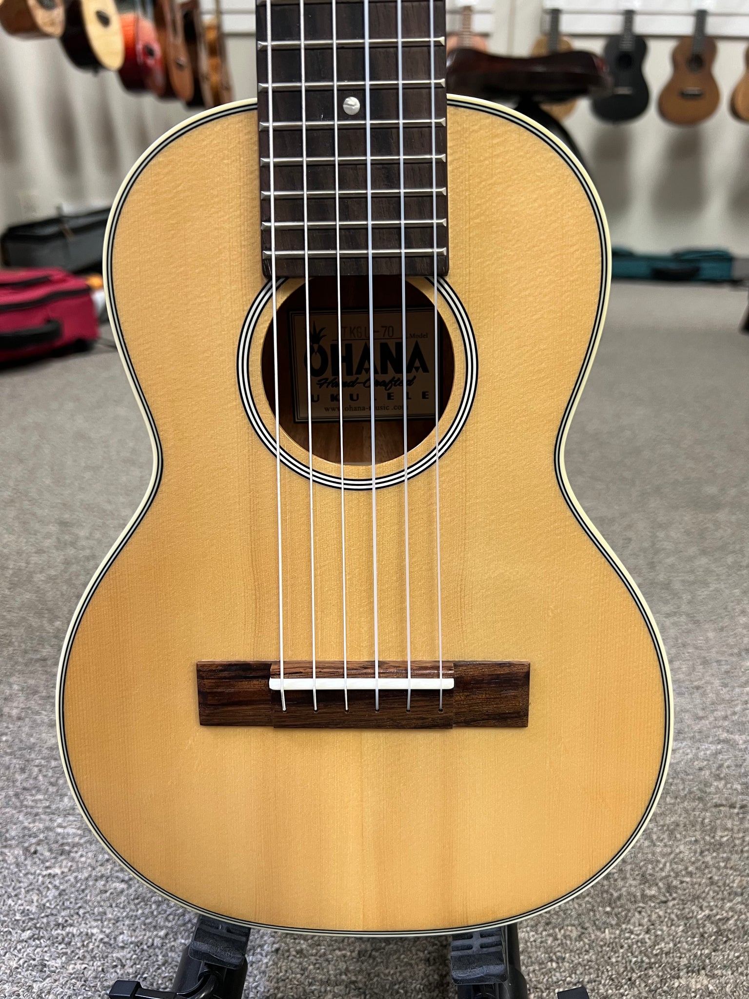OHANA TKGL-70 SolidSpruce/Mahogany Guitalele - Guitarlele