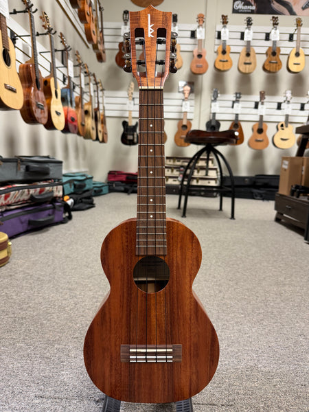 Kamaka HF-2i Solid Koa Concert Ukulele w/Slotted Headstock and Case - Made in Hawaii !!