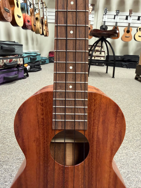 Kamaka HF-2i Solid Koa Concert Ukulele w/Slotted Headstock and Case - Made in Hawaii !!
