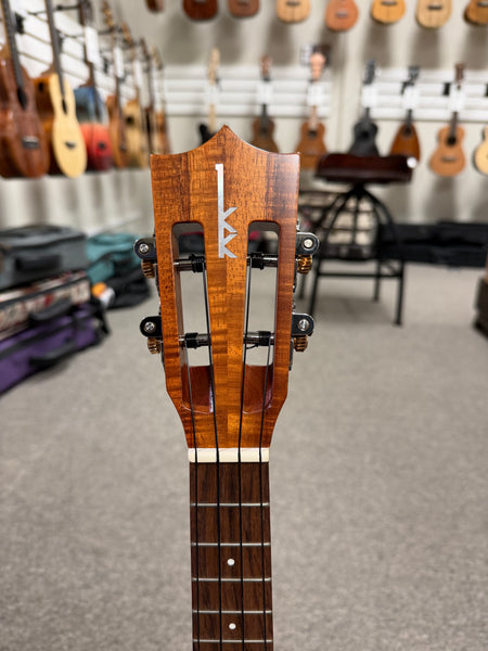 Kamaka HF-2i Solid Koa Concert Ukulele w/Slotted Headstock and Case - Made in Hawaii !!