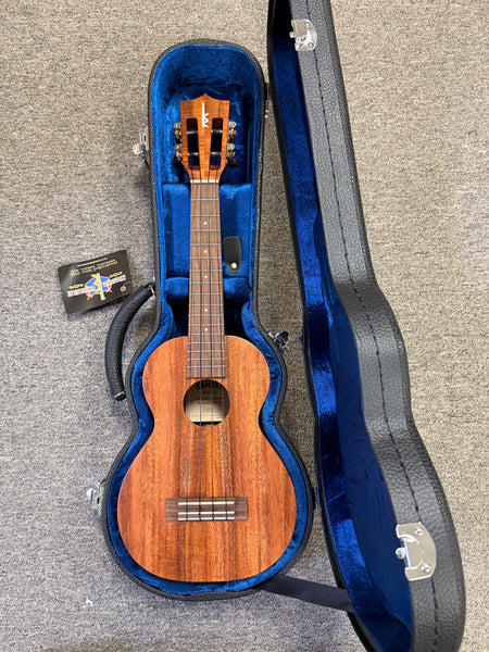 Kamaka HF-2i Solid Koa Concert Ukulele w/Slotted Headstock and Case - Made in Hawaii !!