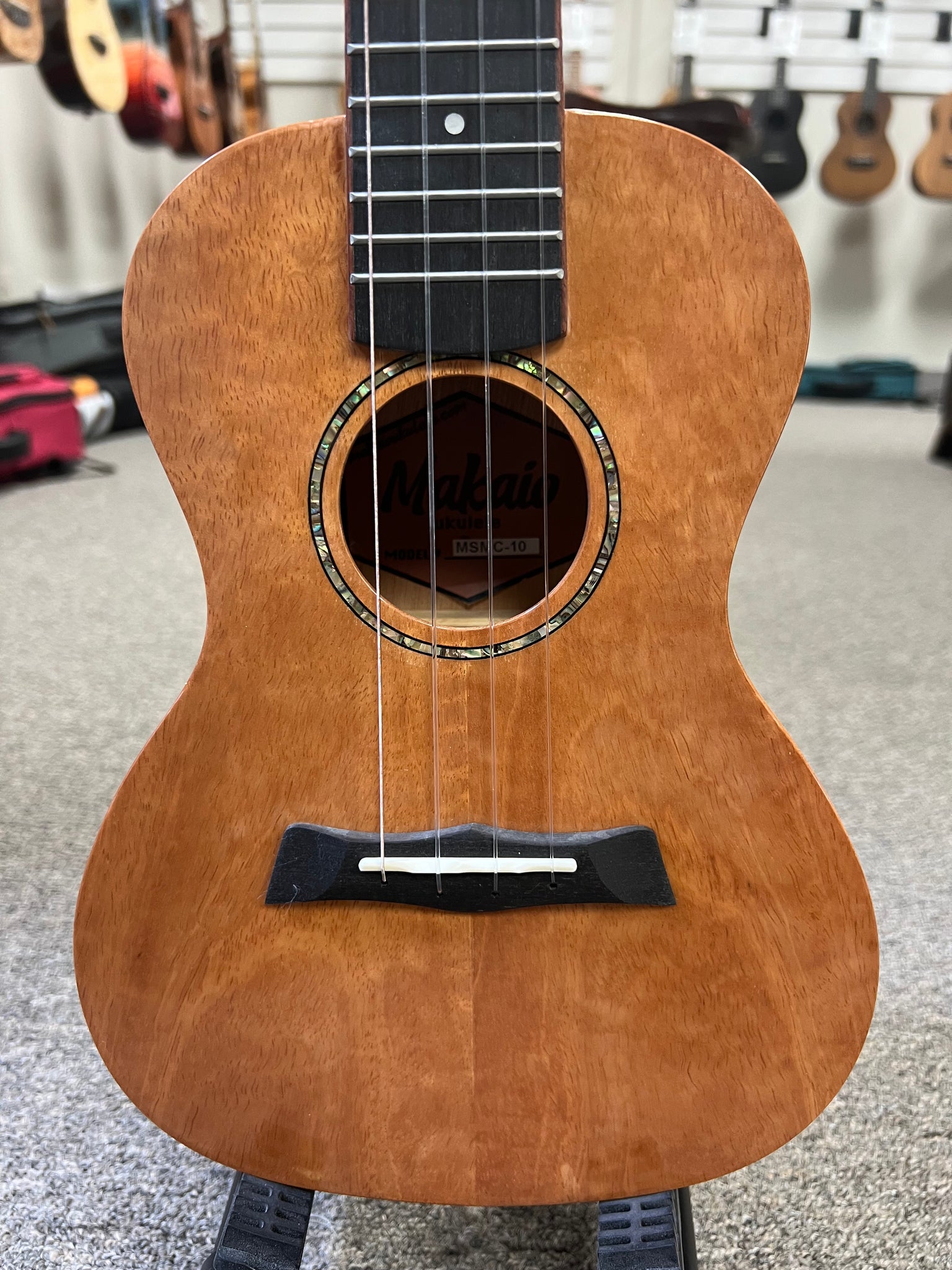 Makaio MSMC-10 Spalted Mango Concert Ukulele w/Case