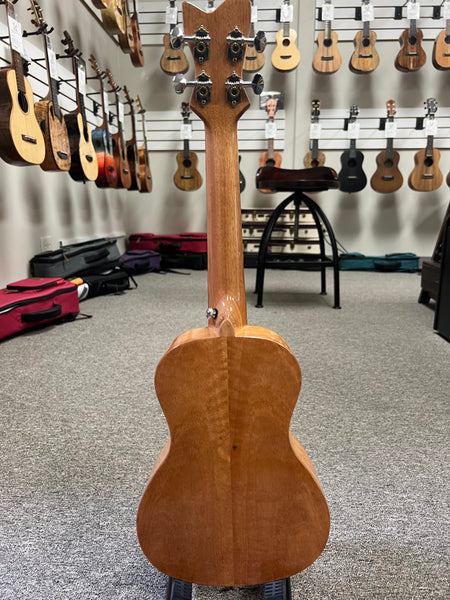 Makaio MSMC-10 Spalted Mango Concert Ukulele w/Case