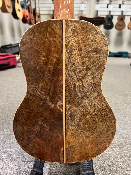 Makaio MSMT-20E Solid Spalted Mango Tenor Ukulele w/Case #1 - Rosewood Comfort Armrest