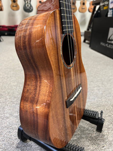 Romero Creations Solid Koa Grand Tenor Ukulele w/Case - RC-GT-K