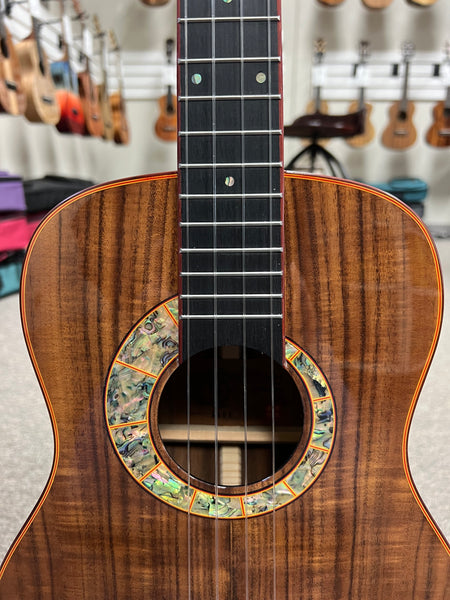 SNAIL S-60B Solid Acacia Baritone Ukulele w/Case #2 - Comfort Armrest