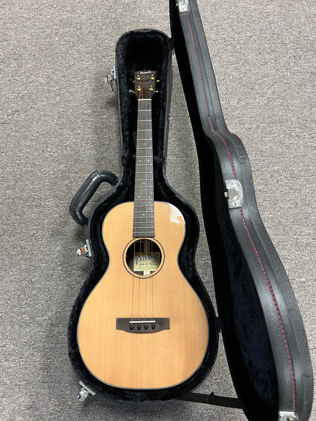 PONO UL4-4 Solid Cedar/Rosewood Steel String Electric Baritone Ukulele w/Case - Pre Loved