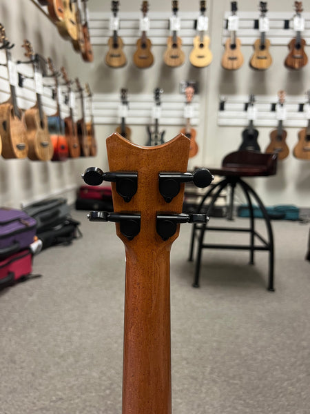 Romero Creations Solid Spruce/Pau Ferro Vibrante Grand Tenor Ukulele w/Case - GT-V-SP